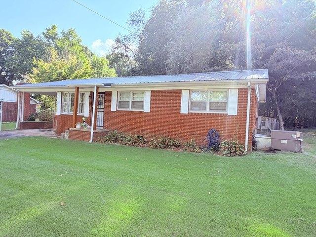 House for sale in Huntingdon, West Tennessee
