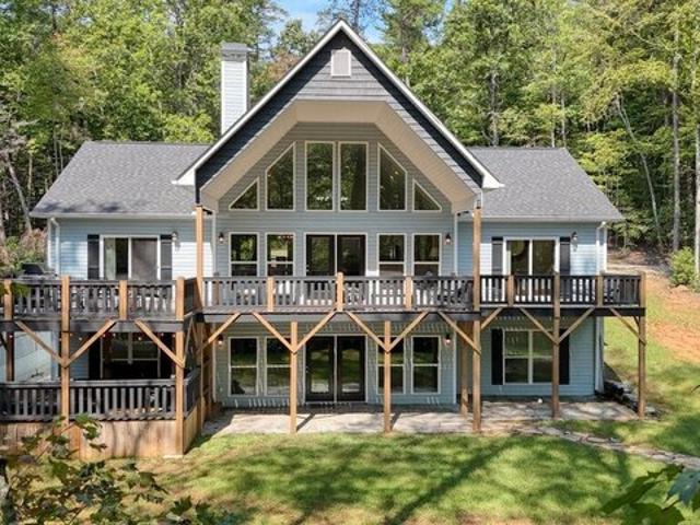 House for sale in Blairsville, Georgia