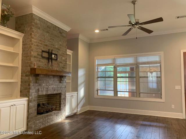 House for sale in Windsor Plantation, Clinton