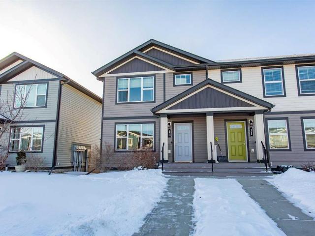 House for sale in Sylvan Lake, Alberta
