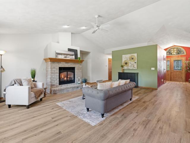 House for sale in Combined Locks, Wisconsin