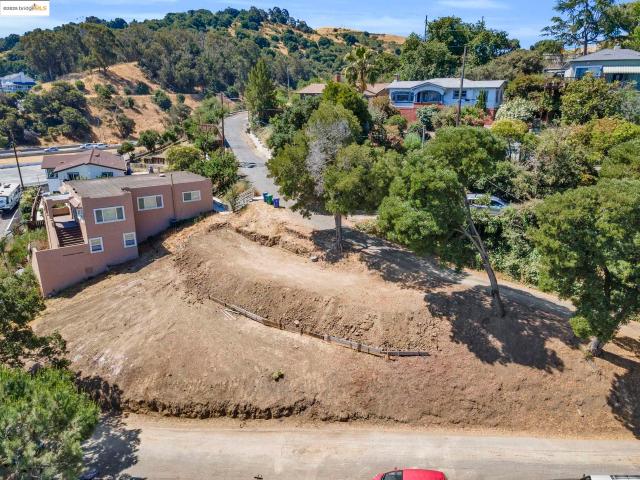 Property for sale in Crockett, California