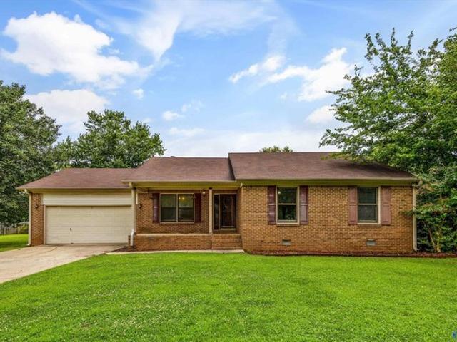 House for sale in Harvest, Alabama