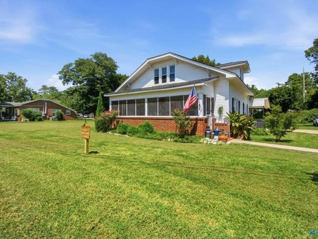 House for sale in New Market, Alabama