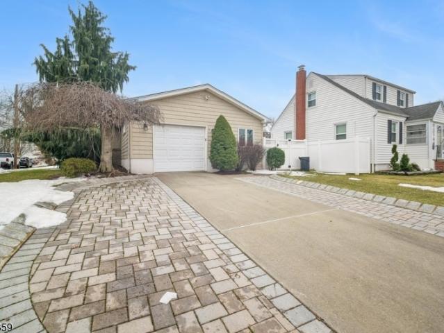 House for sale in Linden, New Jersey