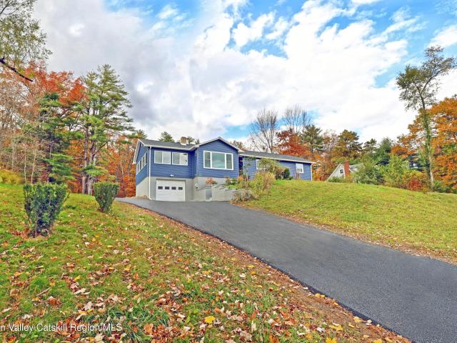Property for sale in Lake Katrine, New York