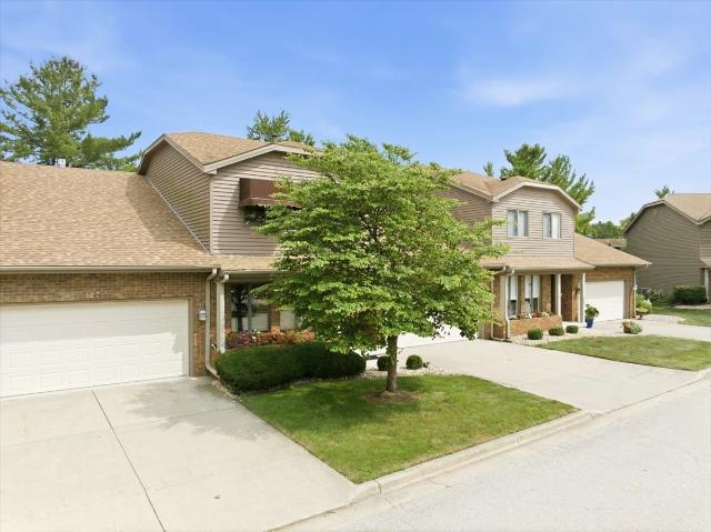 Townhouse for sale in Mclean, Illinois