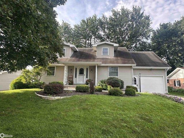 House for sale in Mediapolis, Iowa