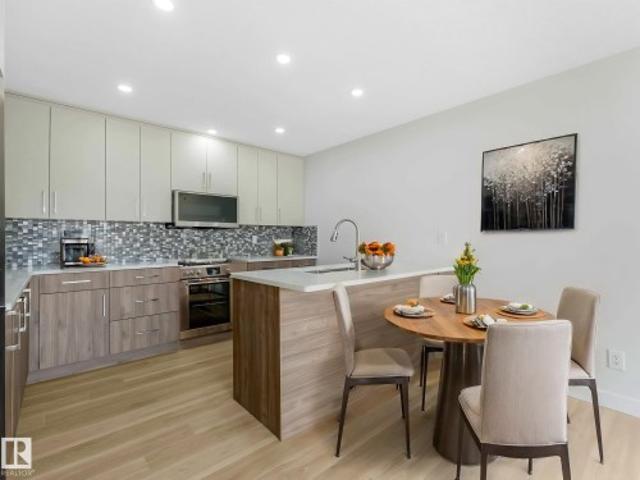 Townhouse for sale in Wedgewood, Alberta