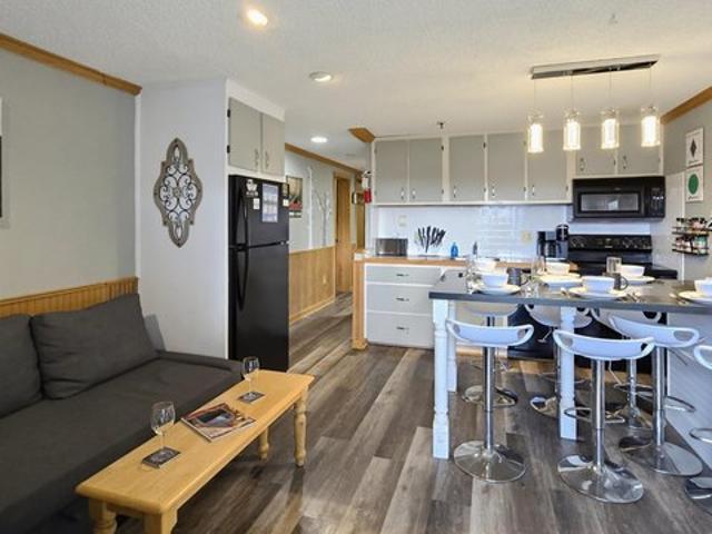 Condo for sale in Snowshoe, West Virginia