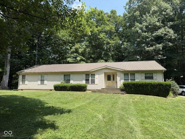 House for sale in Bloomingdale, Indiana