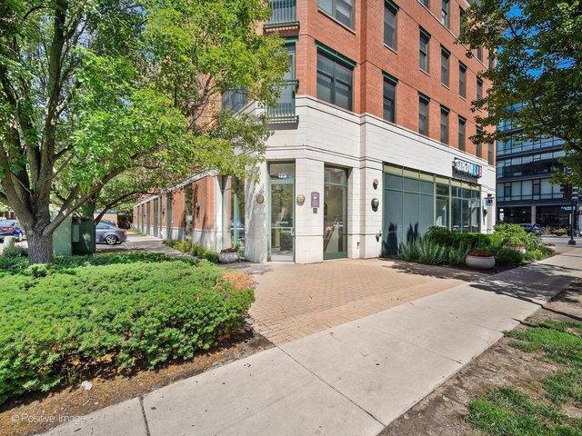 Condo for sale in Oak Park, Illinois