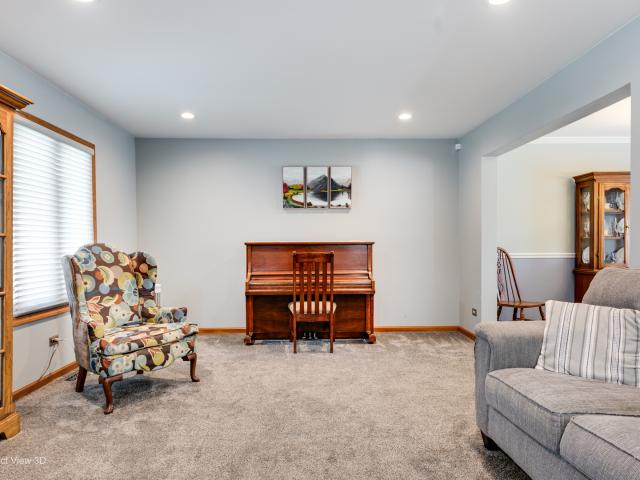 House for sale in Lake Zurich, Illinois