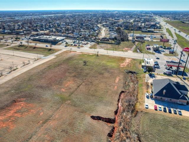 Commercial for sale in Moore, Oklahoma