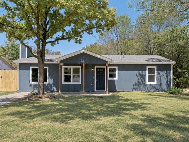 House for sale in Burleson, Johnson County