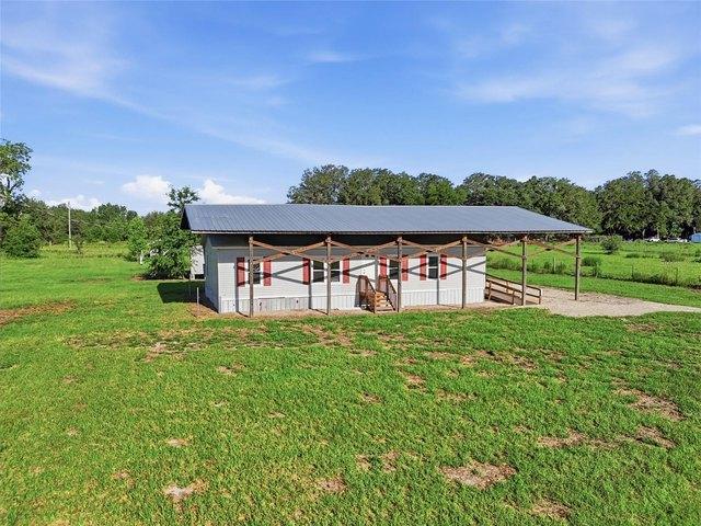 House for sale in Bell, Florida