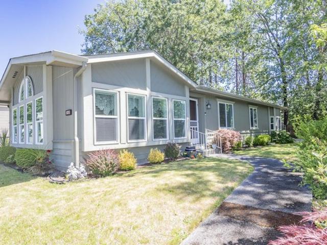 House for sale in Oregonia