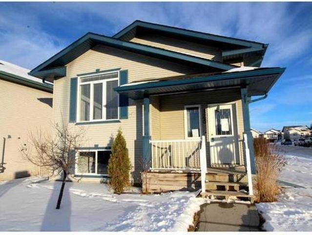 House for sale in Sylvan Lake