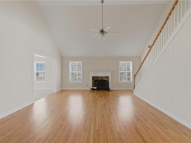 House for sale in Red Oak, Georgia
