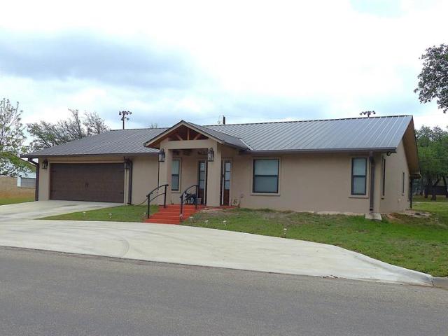 House for sale in Brady, McCulloch County
