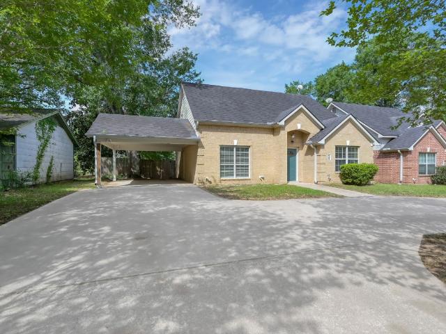 House for sale in Prairie View, Texas