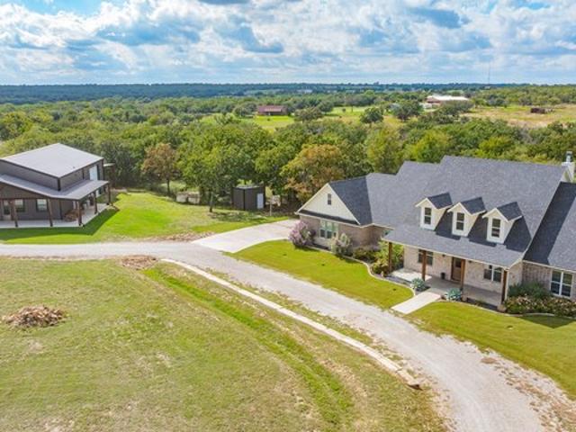 Farm for sale in Stephenville, Erath County