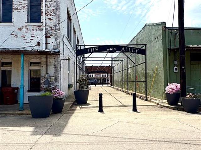 Commercial for sale in Pittsburg, Camp County