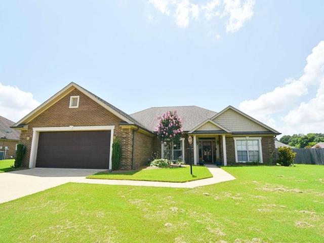 House for sale in Saltillo, Mississippi