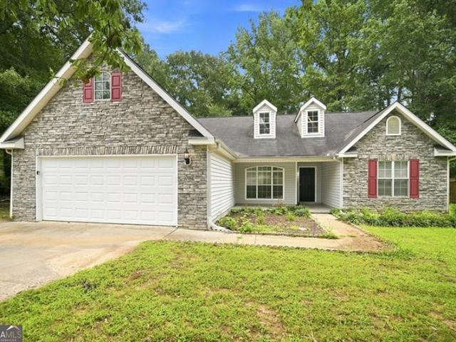 House for sale in Hampton, Georgia