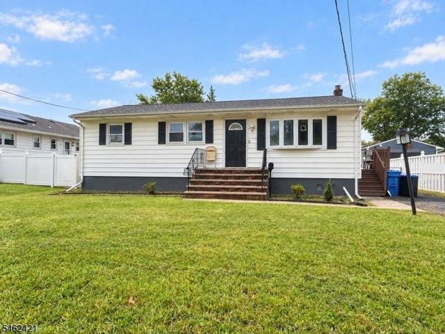 House for sale in Middlesex, New Jersey