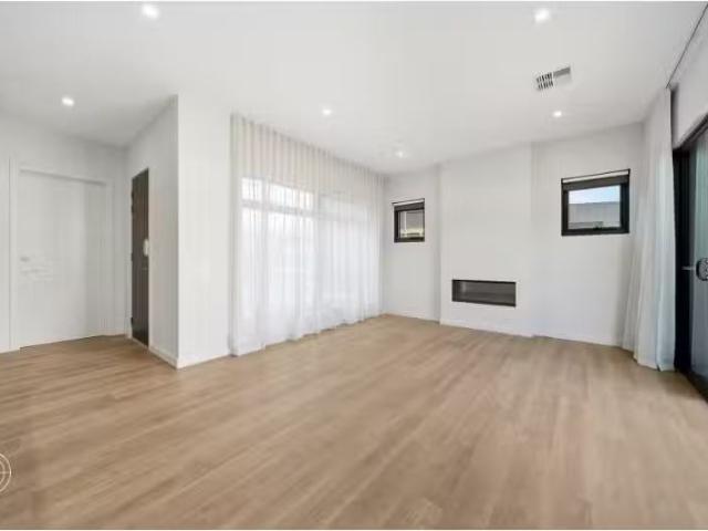 Condo for rent in Australian Capital Territory