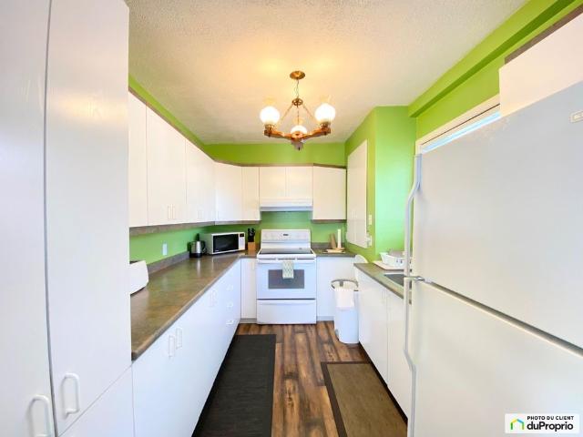House for rent in Sainte-Marguerite-du-Lac-Masson, Laurentides