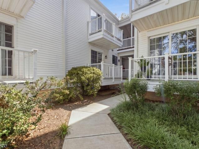Property for rent in Liberty Corner, New Jersey