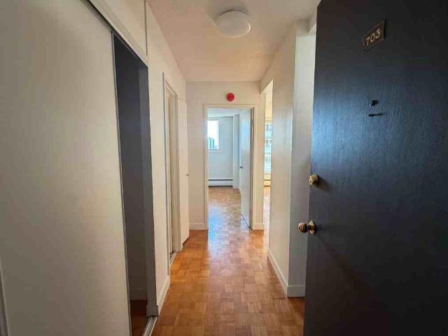 Apartment for rent in Mulhurst Bay, Ontario
