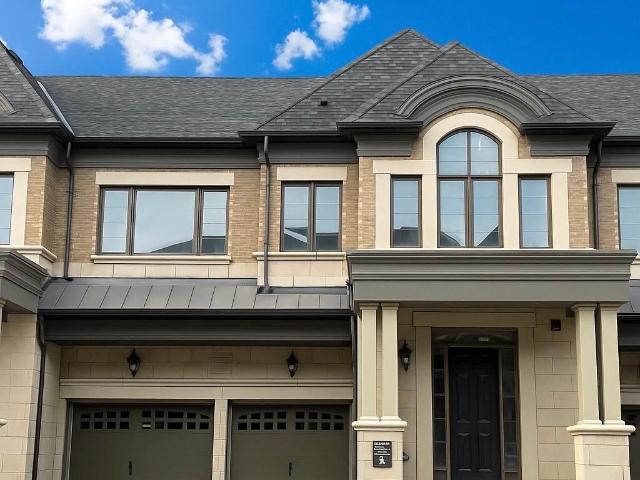 Townhouse for sale in Woburn, Ontario