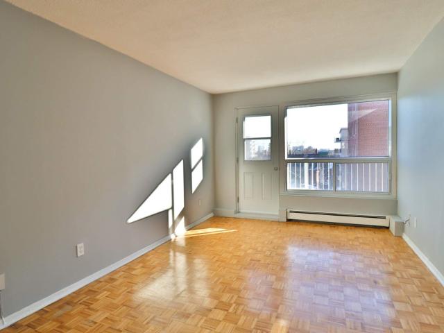 Apartment for rent in Mulhurst Bay, Ontario
