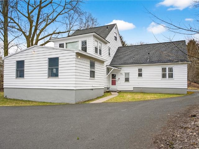 House for sale in Jamesville, New York