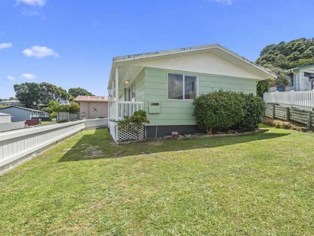 Apartment for sale in Hillsborough, Taranaki