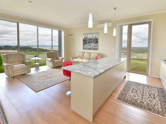 Property for sale in Kawau Island, Oroua County