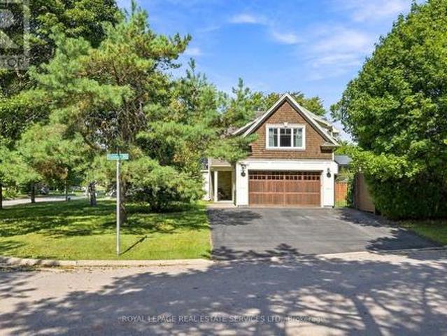 House for sale in Oakville, Ontario