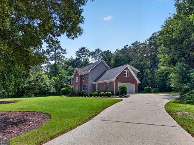 House for sale in Tyrone, Georgia