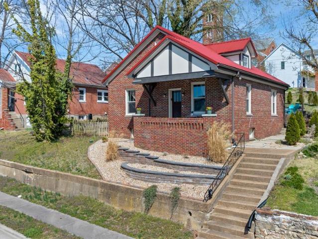 House for sale in Gasconade, Missouri