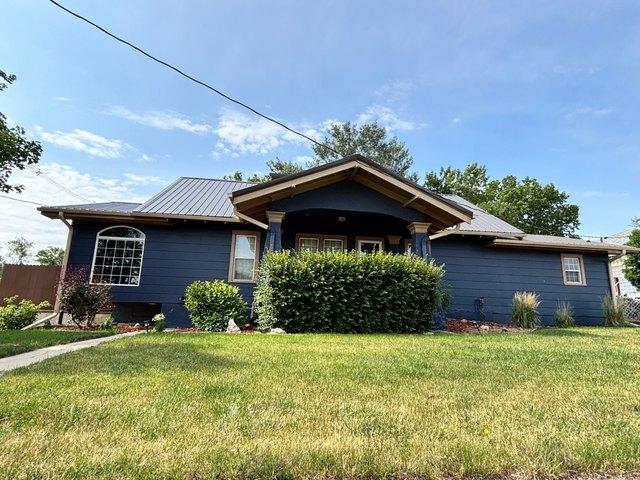 House for sale in Winner, South Dakota