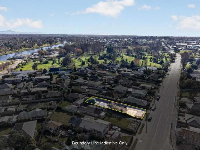 Land for sale in Chaslands, Canterbury