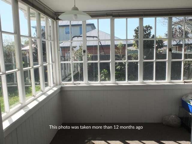 House for rent in Chaslands, Canterbury