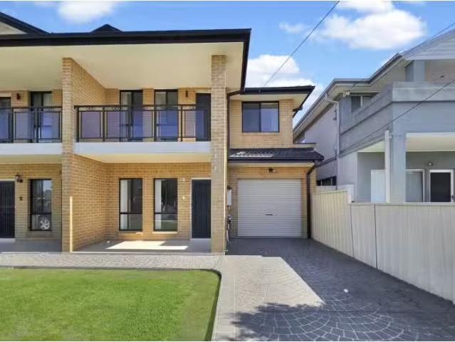 House for rent in Canley Vale, Sydney