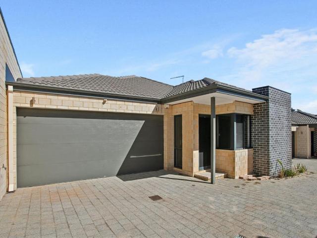 Villa for sale in Stirling, Western Australia