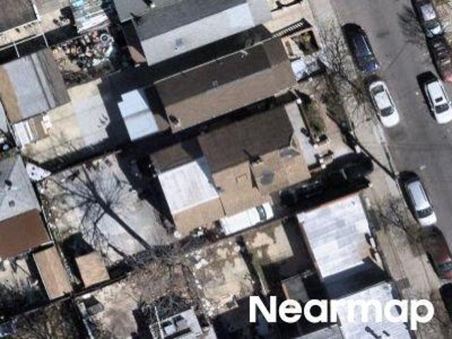 House for sale in Queens, Arverne
