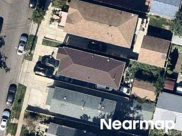 House for sale in Queens, Arverne