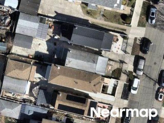 House for sale in Queens, Arverne